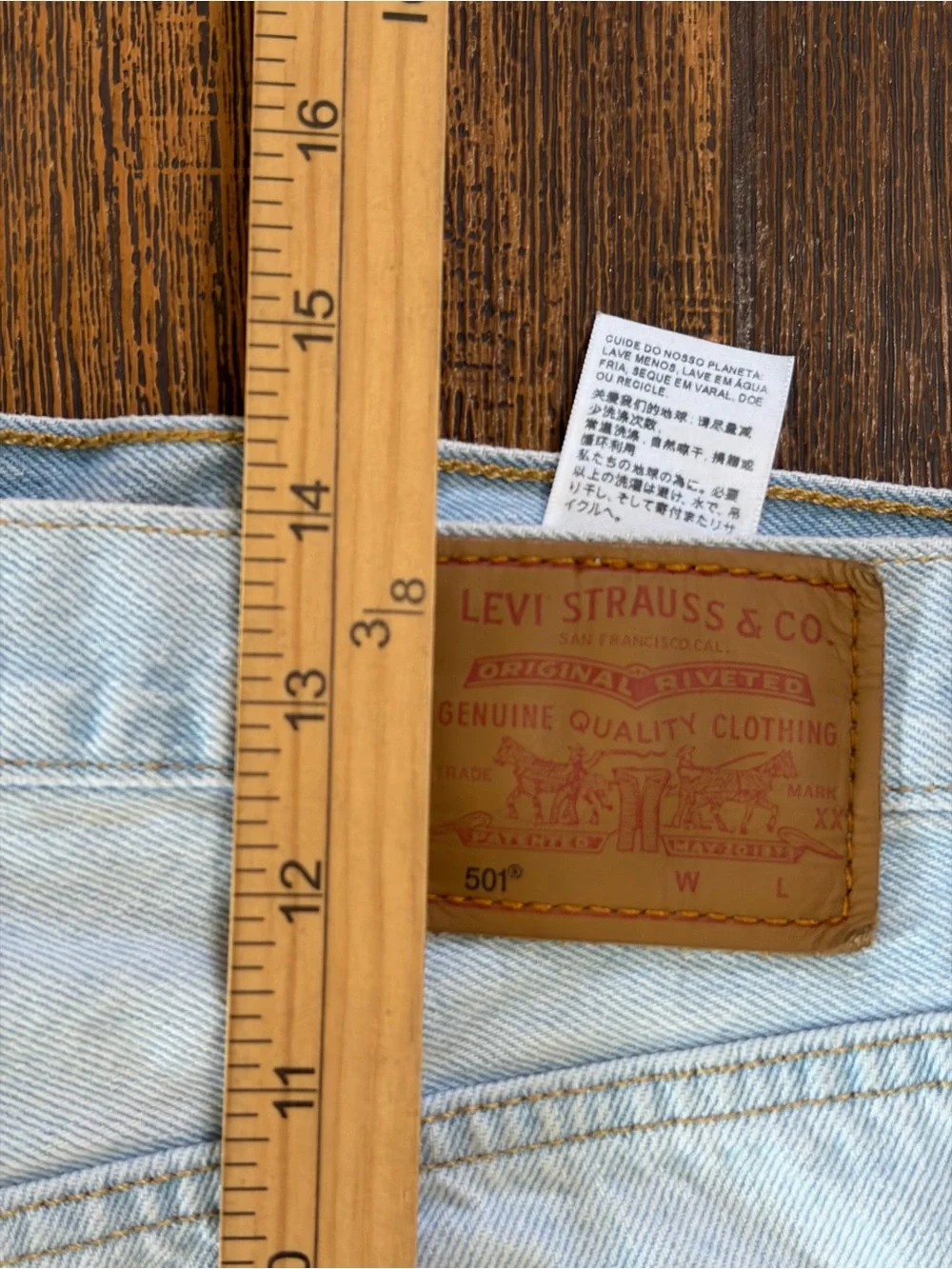 Levis Premium good pre